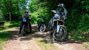 TET Dordogne TotoLeTouGro Poupougne a deux roues