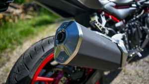 kawasaki z Poupougne a deux roues