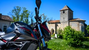 Kawasaki Z Poupougne a deux roues