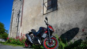Kawasaki Z Poupougne a deux roues